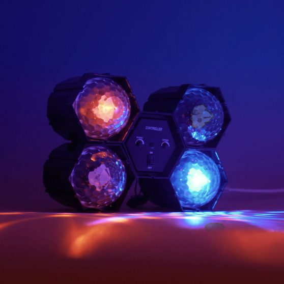 4 LEDES DISCO FÉNY